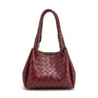 شنطة ميلا لون عودي