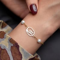 اسورة لؤلؤ بحرف العين ( ع )