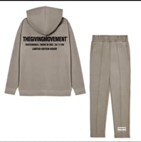 طقم من قطعتين