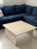 طاولة رخام ترفنتين 80*80