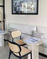 طاولة رخام دائرة قطر 57 سم