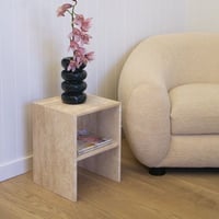 طاولة رخام ترفنتينو جانبية