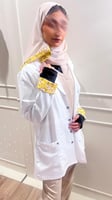 لابكوت زعفران مع أكمام بتصميم فريد مع حجاب بنفس ال...