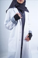 لابكوت رويال نسائي مع أكمام بتصميم فريد مع حجاب بن...