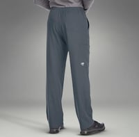 بنطلون سكراب طبي سكيتشرز | Skechersلون رمادي - pew...