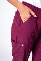 باقة طقمين كاملين سكراب 2 بلوزه و 2 بنطلون من بران...