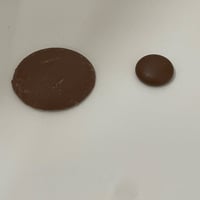 شكولاتة بلجيكية بالحليب (اقراص صغيرة) نص كيلو هيرك...