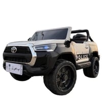 تويوتا هايلوكس الضخم ( ٤ مواطير )