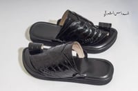 حذاء جلد لون اسود