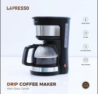 ماكينة صنع القهوة بالتنقيط من ليبريسو مع إبريق زجا...