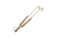 ملقاط ذهبي وسط