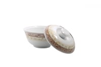 تمرية بغطاء ملامين منقوش كبير