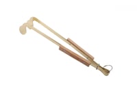 ملقاط ذهبي كبير