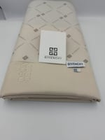 قماش جيفنشي صيفي كاكي فاتح 2025