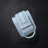 ⁠ازرق | Blue