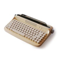 لوحة مفاتيح بتصميم آلة طباعة