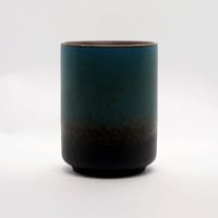 كوب قهوة حجري مموج على الطراز الياباني