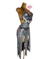 بدلة رقص ملكة الفضة