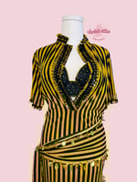 بدلة رقص الملكة صف صف (أصفر) (٣ قطع)