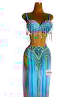 بدلة رقص الملكة كاراميلا (أزرق نيلي)