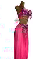 بدلة رقص الملكة كاراميلا (فوشيا)