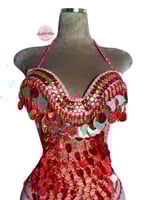 بدلة رقص الملكة المسيطرة (أحمر+ذهبي)