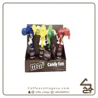 مراوح ام اند ام مضيئه مع حلوى