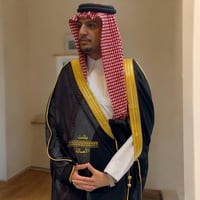 البشت الخاص الدقه الملكي الاسود