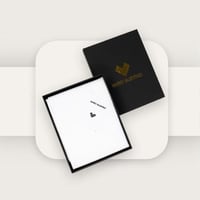 شماغ ابيض ماركة ماريو فلنتينو