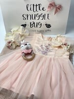 فستان مواليد مطرز