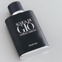 عطر ارماني اكوا دي جيو بارفيوم الرجالي 125 مل