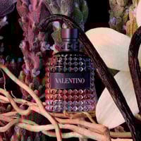 عطر فالنتينو اومو بورن ان روما اودو بارفيوم انتنس...