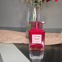 عطر توم فورد الكتريك شيري او دو بارفيوم 100 مل (تس...