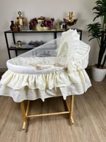 مهد سلة موسى بتصميم حصري