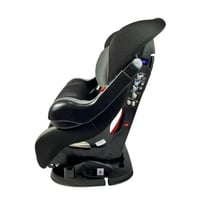 كرسي سيارة للأطفال بحاجز أمامي – أمان وراحة مع تصم...