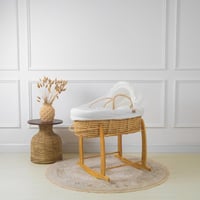 سلة موسى قش بقماش مقلم اوف وايت