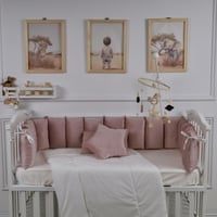 مفرش سرير أطفال مخدات 5 قطع وردي لحماية وراحة مثال...