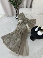 من أجمل الفساتين الحديثة