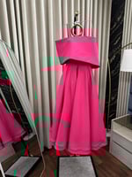 فستان سهرة ميدي فوشي من الباربي بتطريز كريستال لام...