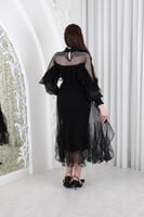 فستان فخم بياقة فرنسي