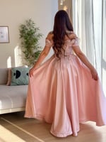 فستان سهرة لحمي خامة ميكادو روسي صدر تطريز خرز يدو...