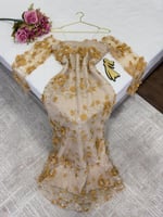 فستان سهره فخم مزين بالورود