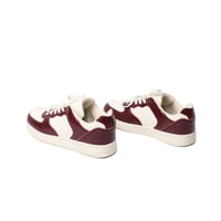 حذاء رياضي نسائي من MAX مقاس 42 – جلد صناعي