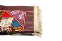 طقم سجادة صلاة مع إحرام بتصميم أنيق وخامة مريحة