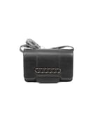 شنطة كتف نسائية سوداء من baIdi – أناقة عصرية بتصمي...