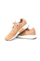 حذاء نسائي NB247 أنيق — راحة يومية بخفة عصرية