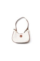 شنطة يد نسائية بيضاء من الجلد الصناعي – أناقة ناعم...