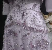 فستان سهرة من التول الفاخر المطرز (قطعتين مطرز )