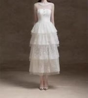 فستان أنيق بدون أكمام تصميم طبقات