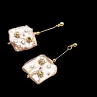 حلق من اللؤلؤ الطبيعي وصناعه يدويه / HQ 103